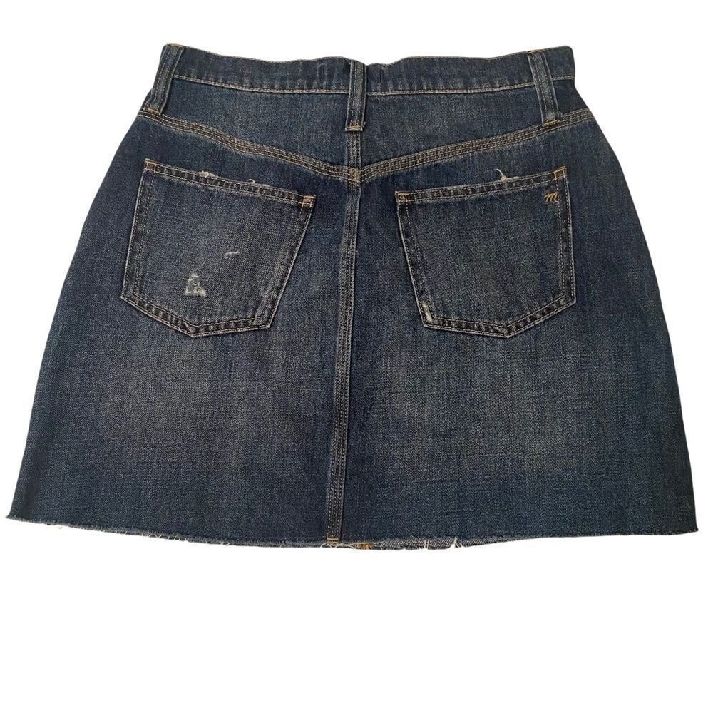 Madewell Denim Skirt Womens 26 Blue Mini High Rise Raw Hem Distressed Dark Wash - Picture 2 of 8